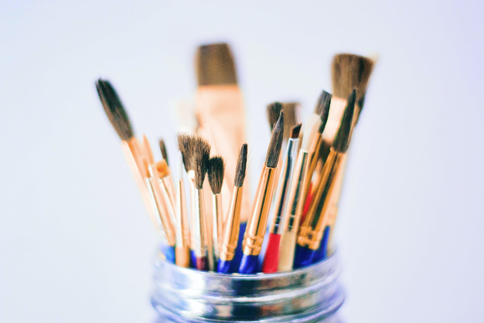 A Set Of Tools For The Artist, Marker Style. Hand Made Elements. A Set Of  Tools That Artists Use To Create Paintings, Namely An Easel, A Palette,  Paints, Brushes, As Well As
